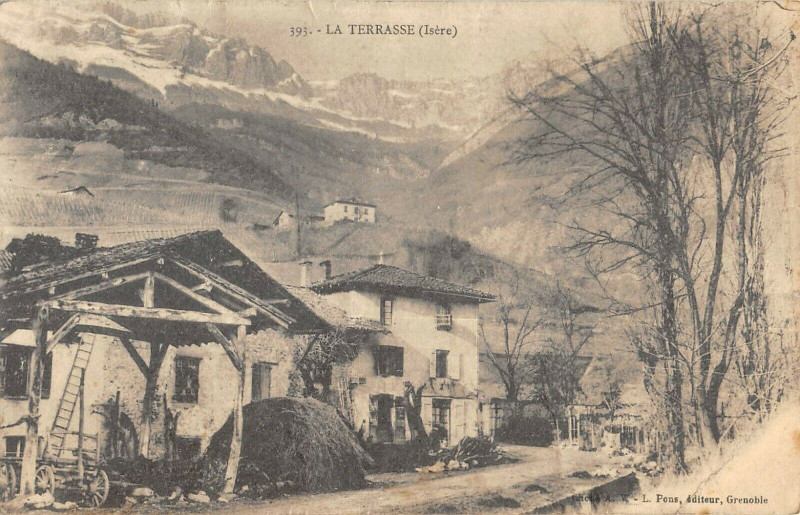 Carte postale ancienne Village De La Terrasse Isere à La Terrasse