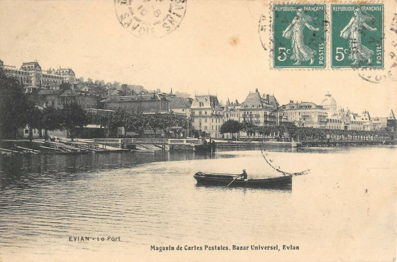 Carte postale ancienne Evian Le Port