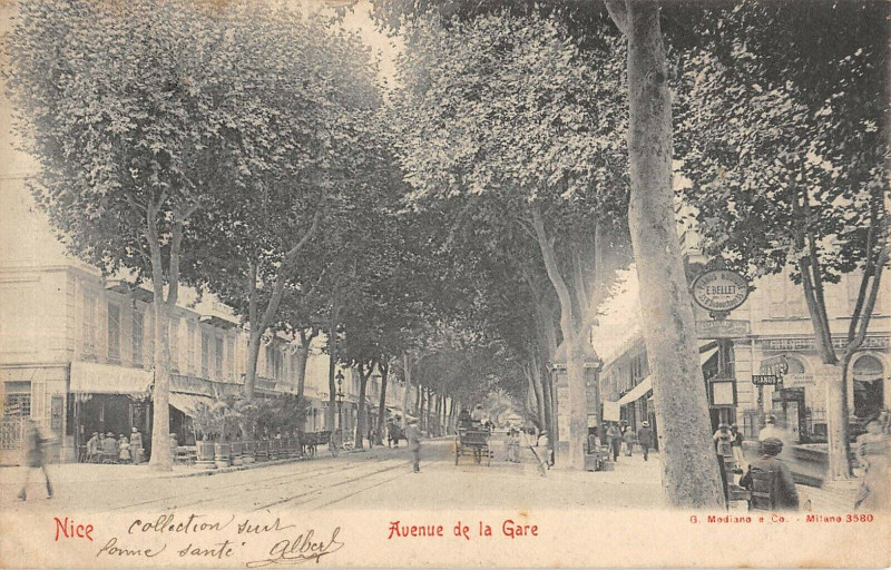Carte postale ancienne Nice Avenue De La Gare à Nice