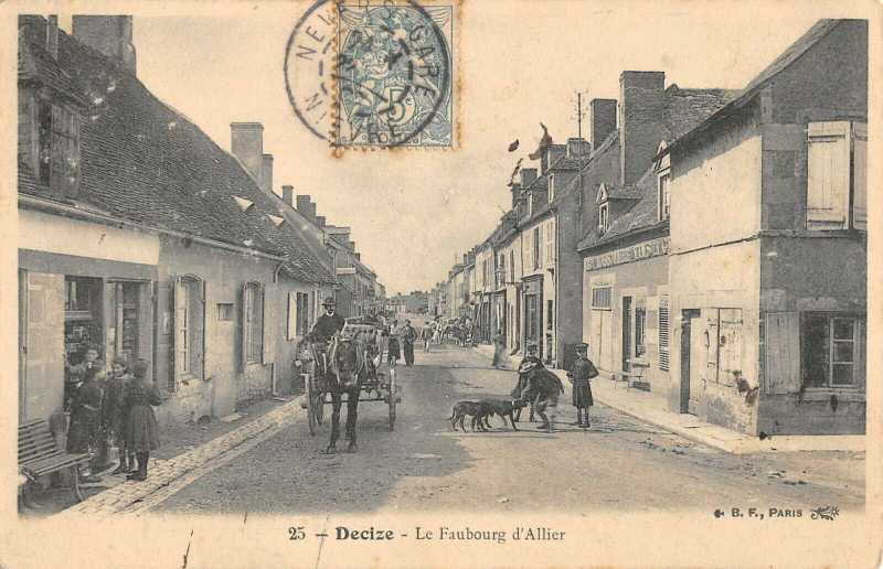 Carte postale ancienne Decize Le Faubourg D'Allier à Decize