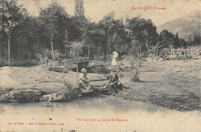 Carte postale ancienne Saint Die Un Lac Sur La Cote Saint Martin