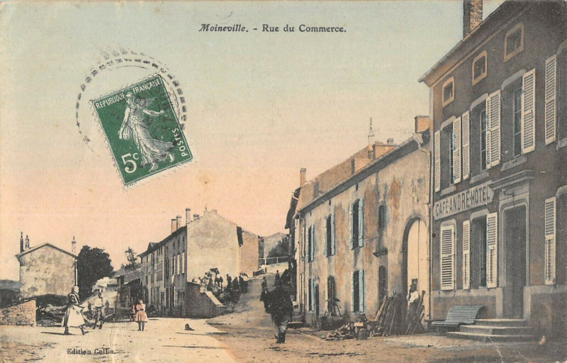 Carte postale ancienne Moineville Rue Du Commerce à Moineville