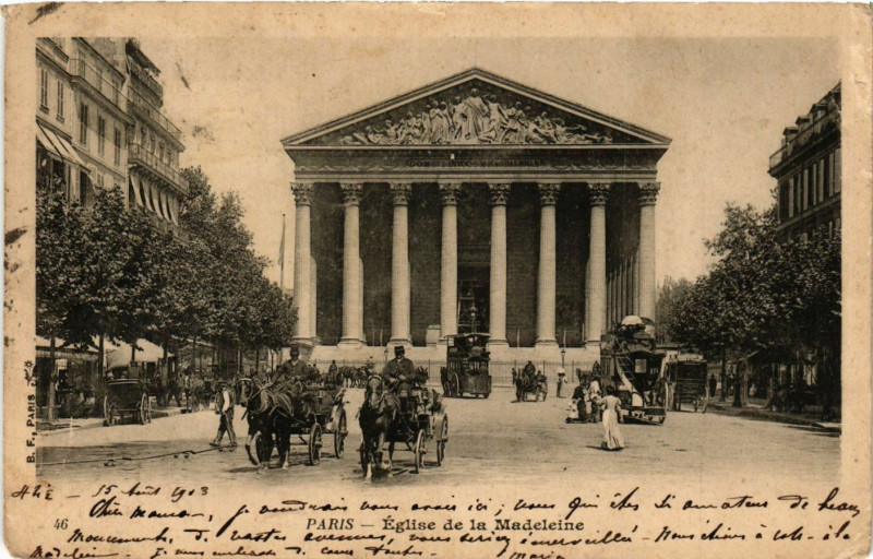 Carte postale ancienne Paris 8e Eglise de la Madeleine à Paris 8e
