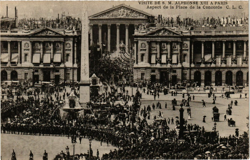 Carte postale ancienne Paris 8e Aspect de la Place de la Concorde à Paris 8e