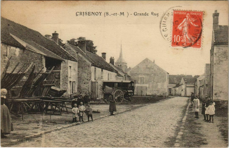 Carte postale ancienne Crisenoy Grande Rue à Crisenoy