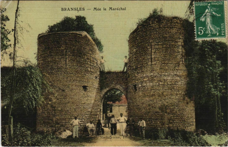 Carte postale ancienne Bransles Mée le Maréchal à Bransles