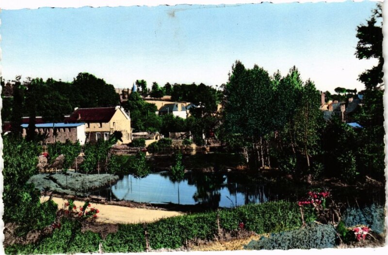 Carte postale ancienne La Cheze - Vue générale à La Chèze