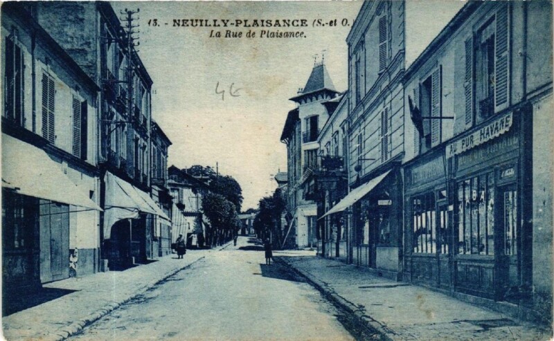 Carte postale ancienne Neuilly-Plaisance La Rue de Plaisance à Neuilly-Plaisance