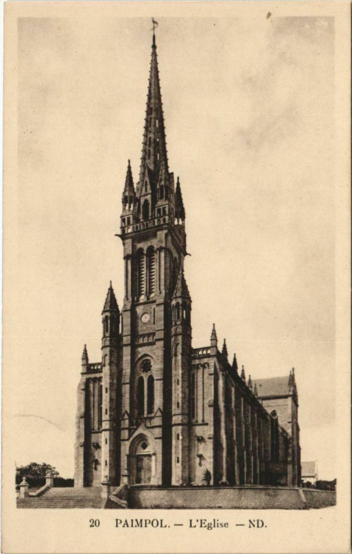 Carte postale ancienne Paimpol L'Eglise à Paimpol