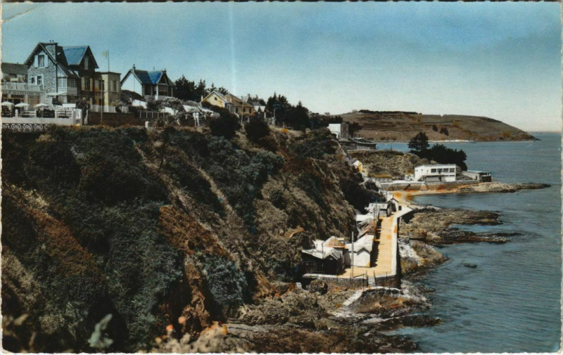 Carte postale ancienne Saint-Brieuc Environs - L'Anse aux Moines et Pointe du Roselier à Saint-Brieuc