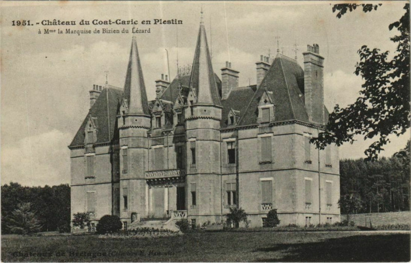 Carte postale ancienne Chateau du Coat-Caric en Plestin