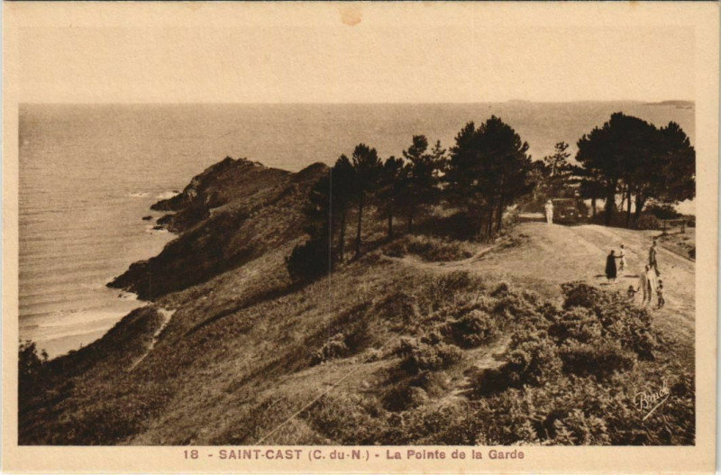 Carte postale ancienne Saint-Cast La Pointe de la Garde
