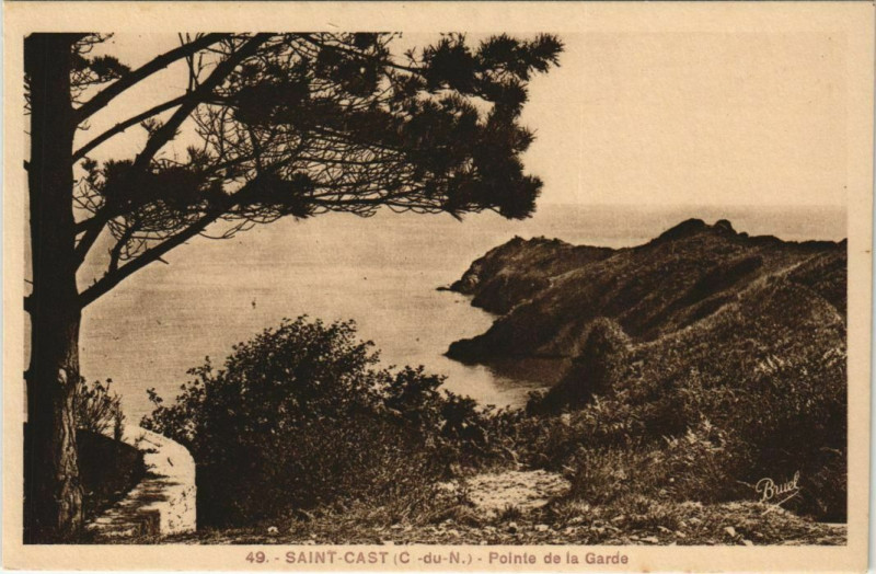 Carte postale ancienne Saint-Cast Pointe de la Garde