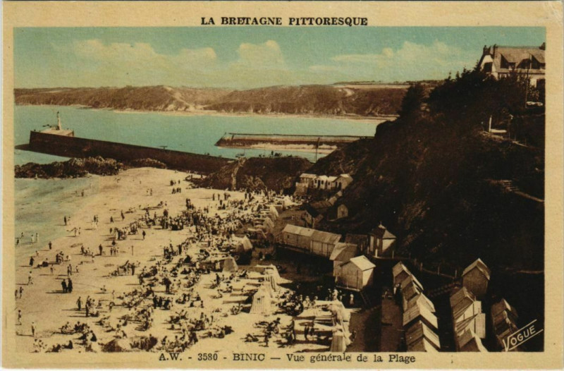 Carte postale ancienne Binic Vue Generale de la Plage