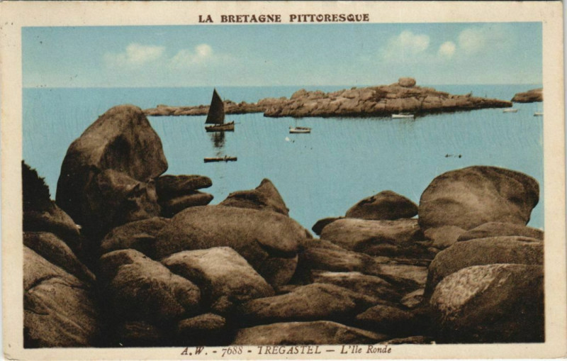 Carte postale ancienne Tregastel L'Ile Ronde