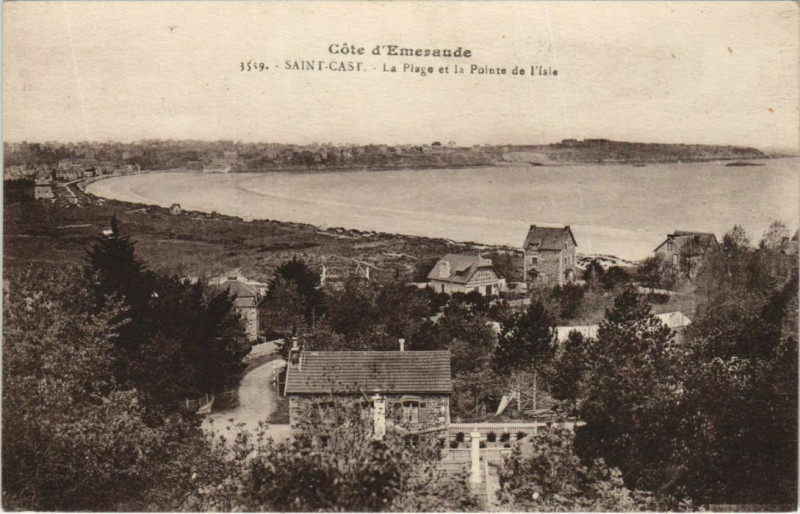 Carte postale ancienne Saint-Cast La Plage et la Pointe de l'Isle