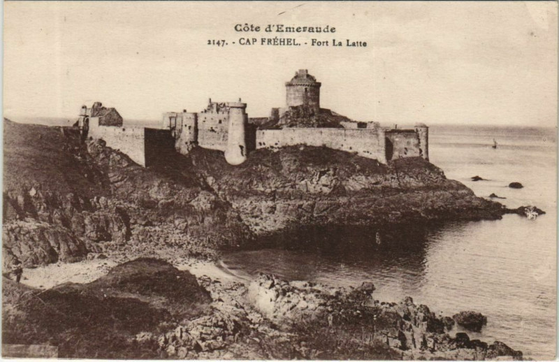 Carte postale ancienne Cap Frehel Fort La Latte