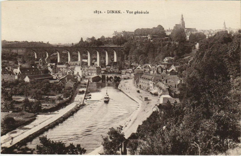 Carte postale ancienne Dinan Vue Generale à Dinan