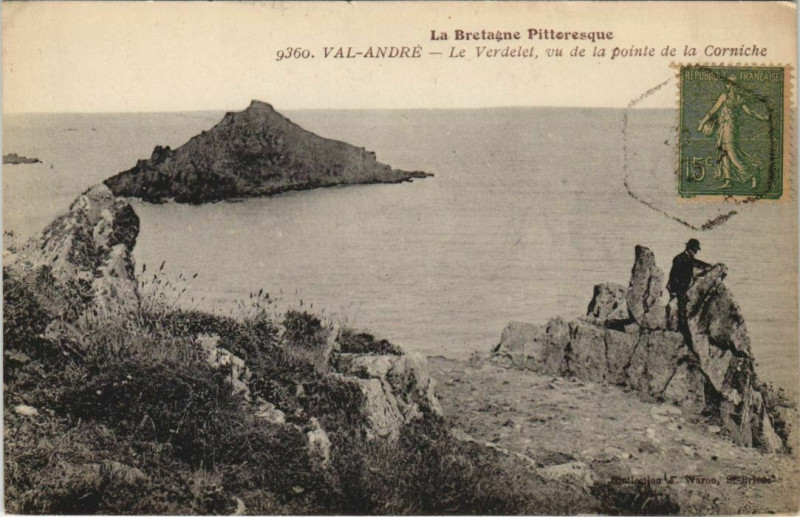 Carte postale ancienne Le Val-Andre Le Verdelet - Vu de la Pointe de la Corniche