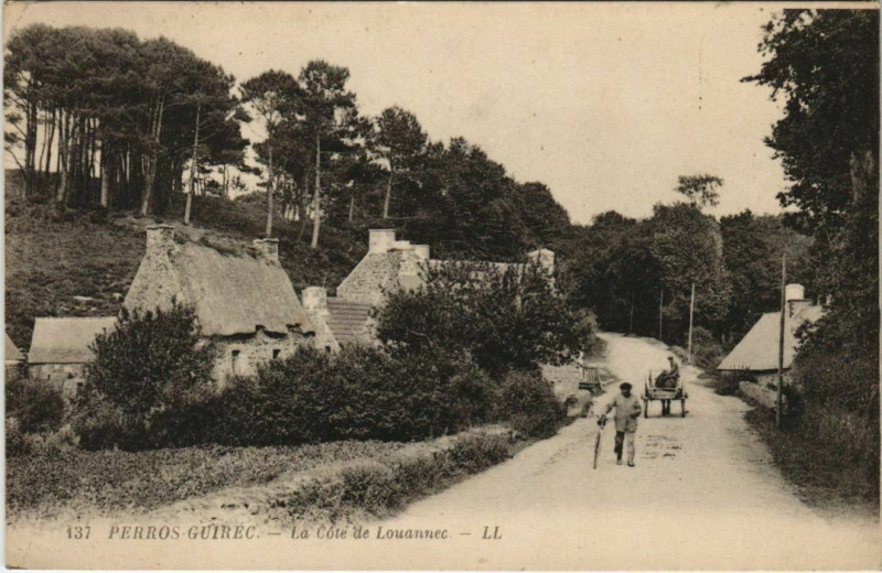Carte postale ancienne Perros-Guirec La Cote de Louannec à Louannec