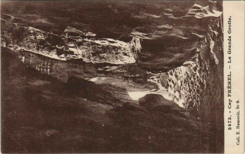 Carte postale ancienne Cap Frehel La Grande Grotte