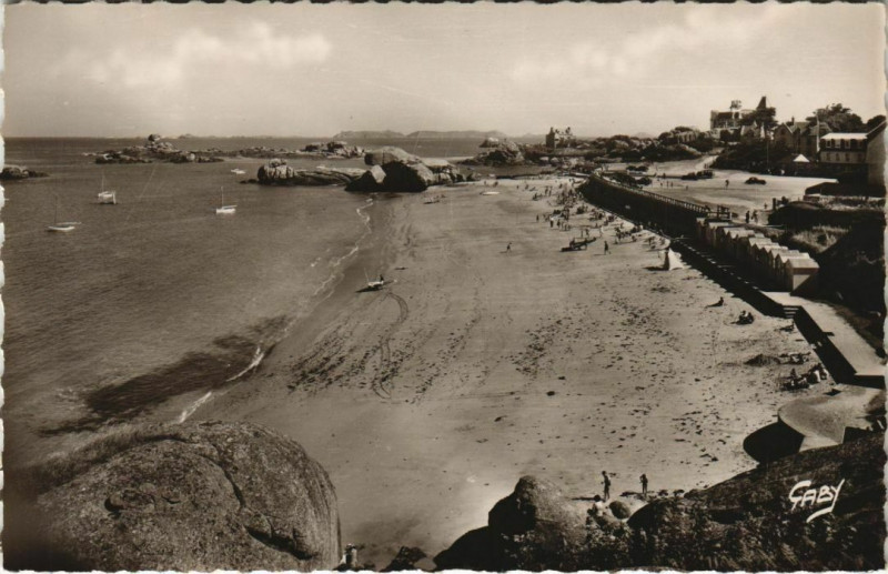 Carte postale ancienne Tregastel Plage de Coz-Pors