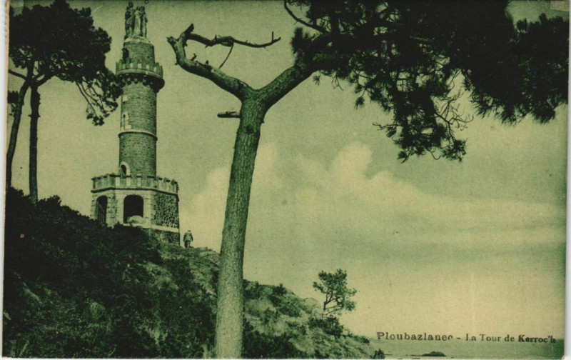 Carte postale ancienne Ploubazlanec La Tour de Kerroc'h à Ploubazlanec