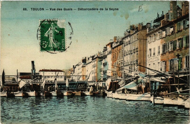 Carte postale ancienne Toulon Vue des Quais-Débarcadére de la Seyne à Toulon