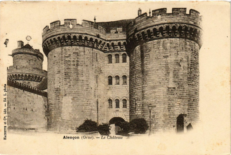 Carte postale ancienne Alencon - Le Chateau à Alençon