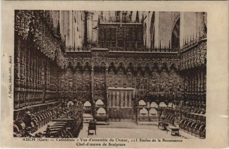 Carte postale ancienne Auch Cathedrale - Vue d'Ensemble du Choeur à Auch