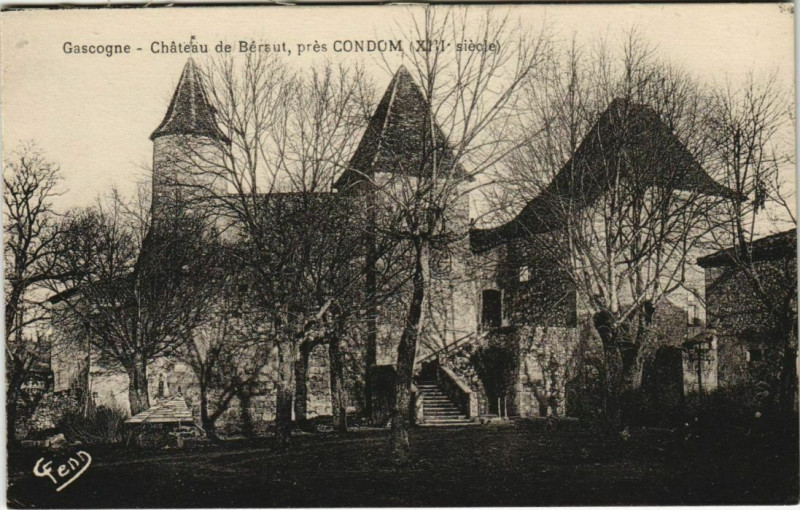 Carte postale ancienne Chateau de Bersut pres Condom à Condom