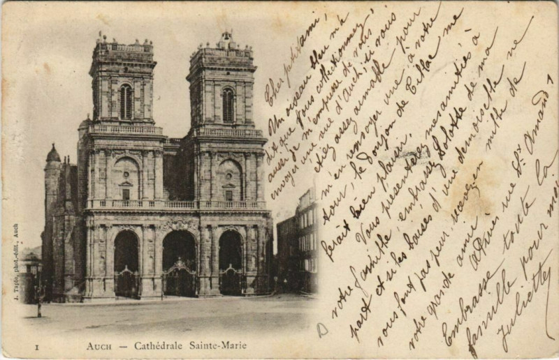 Carte postale ancienne Auch Cathedrale Sainte-Marie à Auch