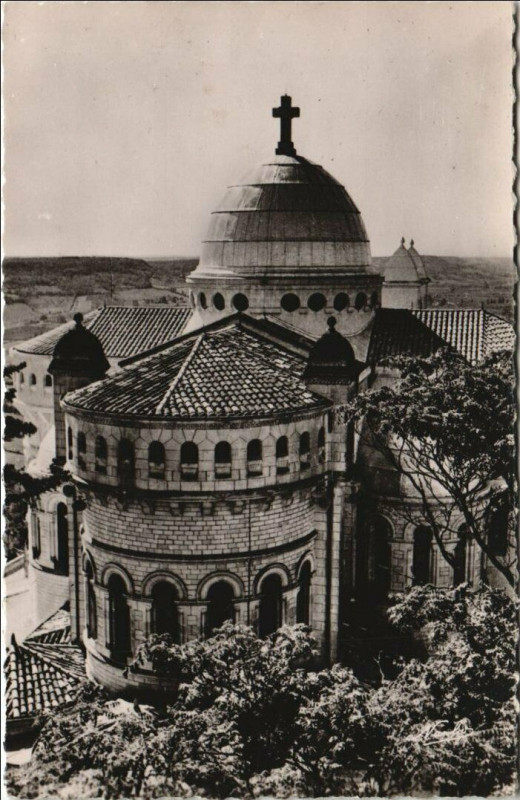 Carte postale ancienne Peyragude L'Eglise Notre Dame et son Clocher France