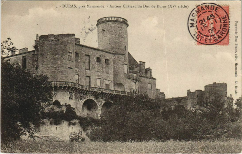 Carte postale ancienne Duras Ancien Chateau du Duc France à Duras
