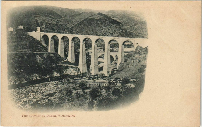 Carte postale ancienne Vue du Pont du Duzon, Tournon France