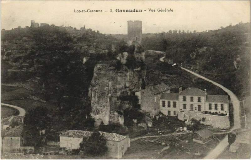 Carte postale ancienne Gavaudun Vue Generale France à Gavaudun