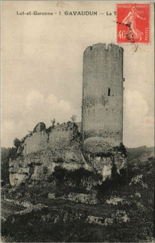 Carte postale ancienne Gavaudun La Tour France à Gavaudun