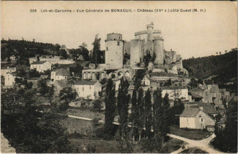 Carte postale ancienne Vue Generale de Bonaguil, Chateau France