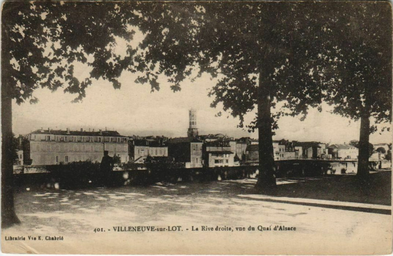 Carte postale ancienne Villeneuve sur Lot La Rive droite, vue du Quai France à Villeneuve-sur-Lot