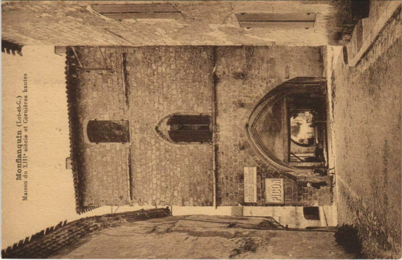 Carte postale ancienne Monflanquin Maison du Xiii e siecle France à Monflanquin