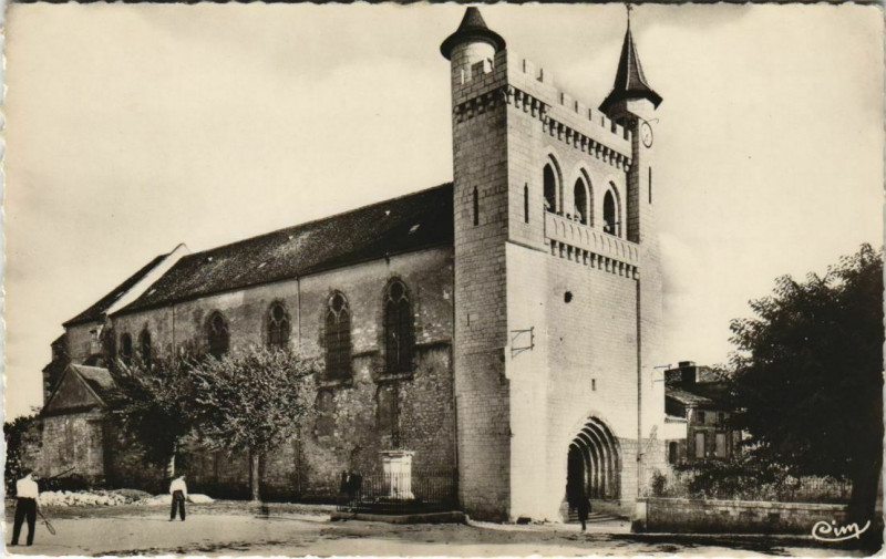 Carte postale ancienne Monflanquin L'Eglise France à Monflanquin