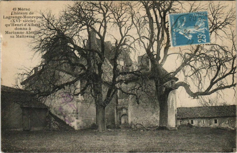 Carte postale ancienne Nerac Chateau de Lagrange-Monrepos France