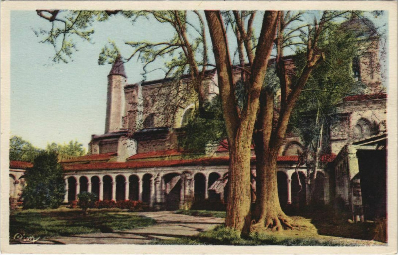 Carte postale ancienne Marmande Le Cloitre de l'Eglise France à Marmande