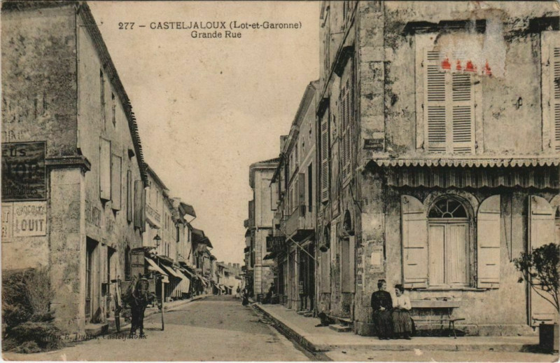 Carte postale ancienne Casteljaloux Grande Rue France à Casteljaloux