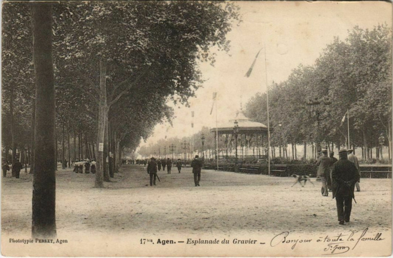 Carte postale ancienne Agen Esplanade du Gravier France à Agen