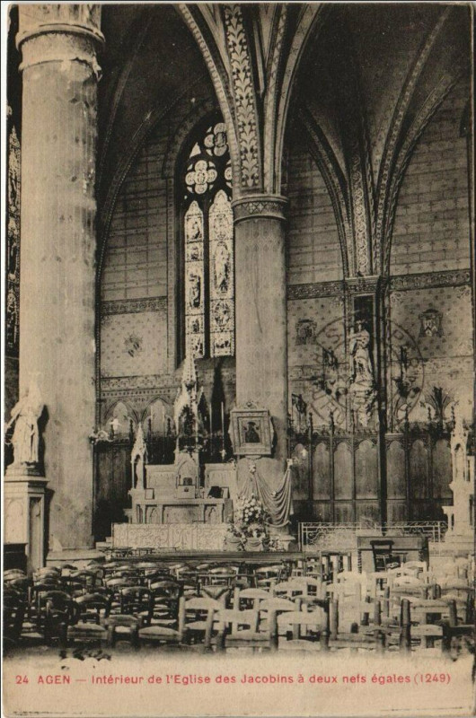 Carte postale ancienne Agen Interieur de l'Eglise des Jacobins France à Agen