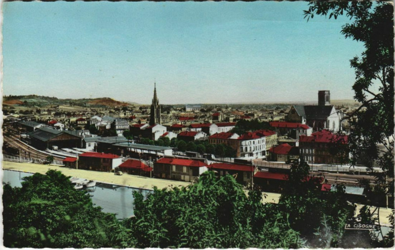 Carte postale ancienne Agen Vue Generale France à Agen