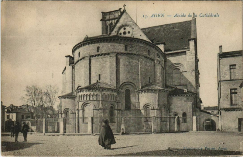 Carte postale ancienne Agen Abside de la Cathedrale France à Agen