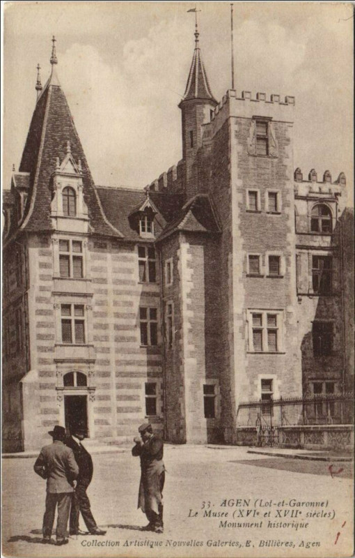 Carte postale ancienne Agen Les Musee, Monument historique France à Agen