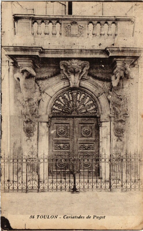 Carte postale ancienne Toulon Cariatides de Puget à Toulon